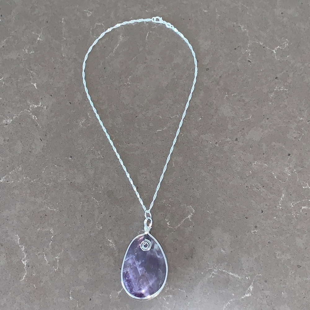 NWOT Wire Wrapped Amethyst Pendant on 925 Sterling Silver Twisted Chain - Picture 4 of 7